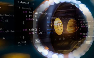 巴音郭楞 api php源码,下载的php源码怎么运行呢？